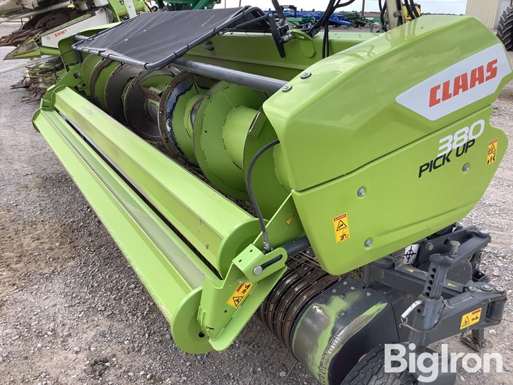2022-claas-380-image-9