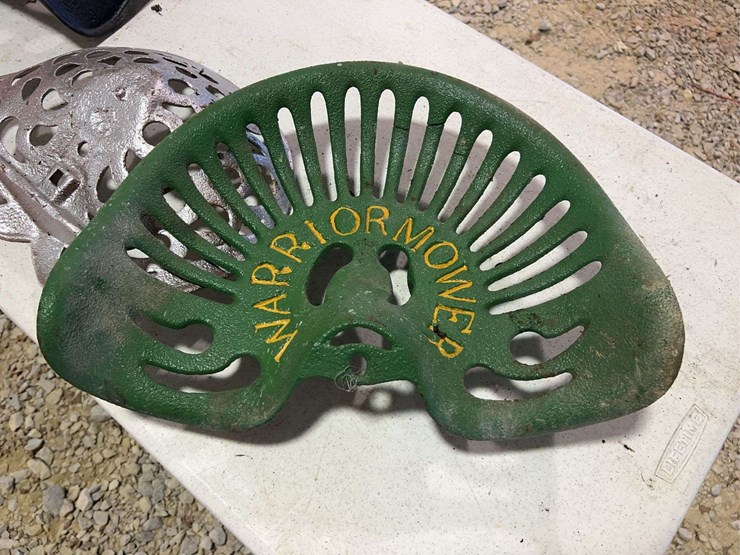 (3)-cast-iron-seats-image-12