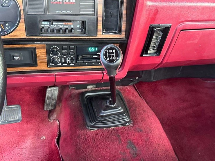 1991-dodge-d250-image-63
