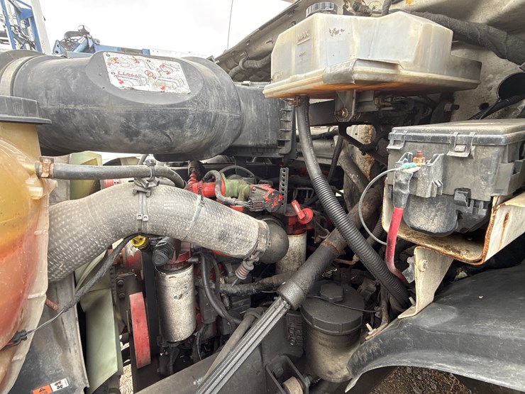 2012-ford-f750-image-122