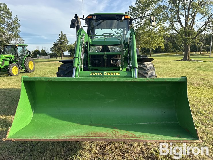 2014-john-deere-6115m-image-2