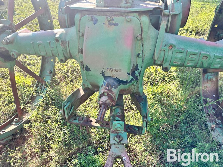 john-deere-b-image-10