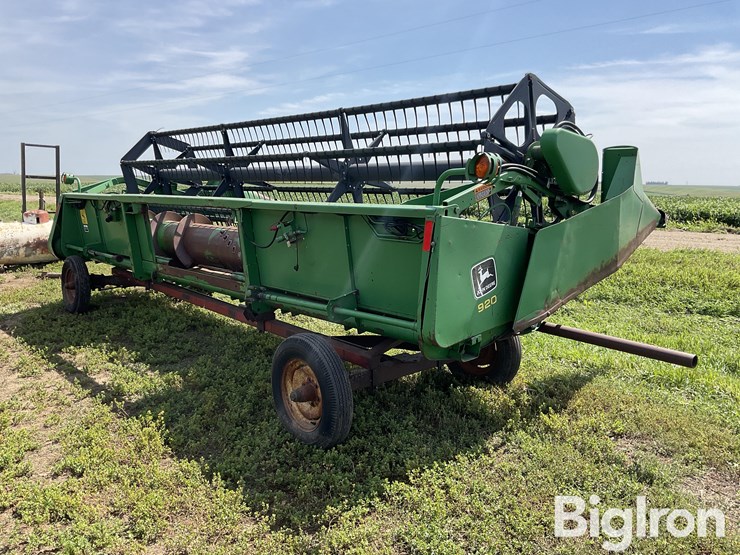 1995-john-deere-920-image-5