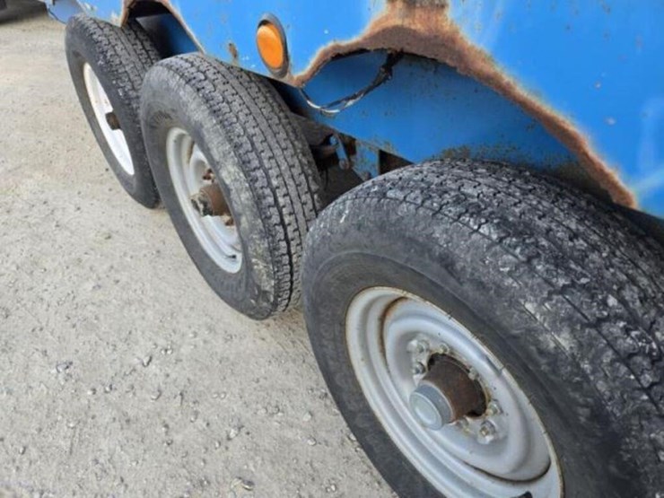 homebuilt-12-ton-tri/a-equipment-trailer-image-12