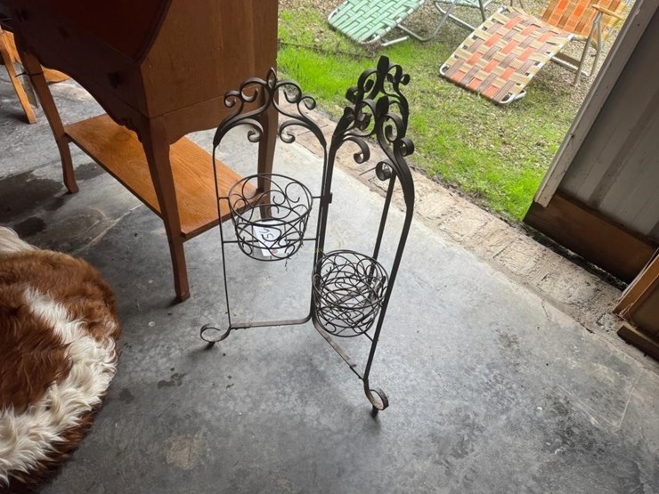 plant-stand-image-2