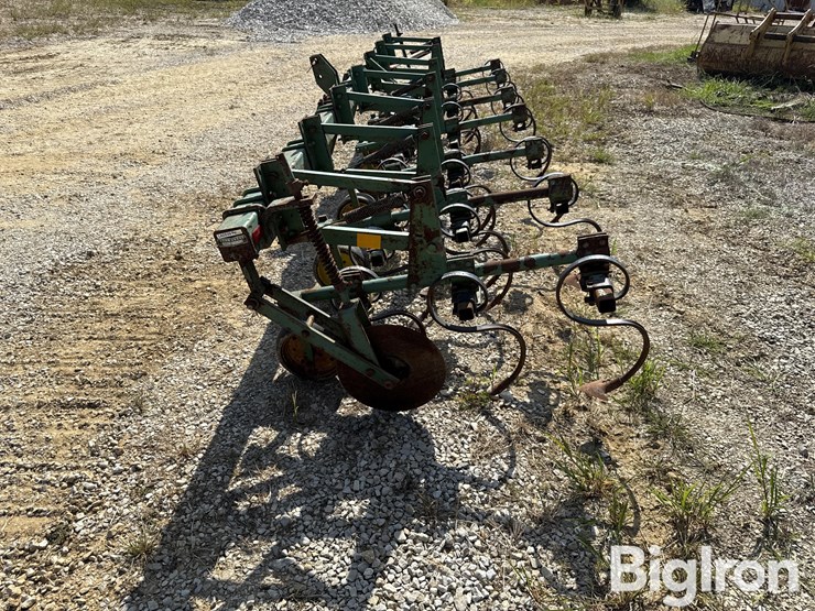 john-deere-6-image-8