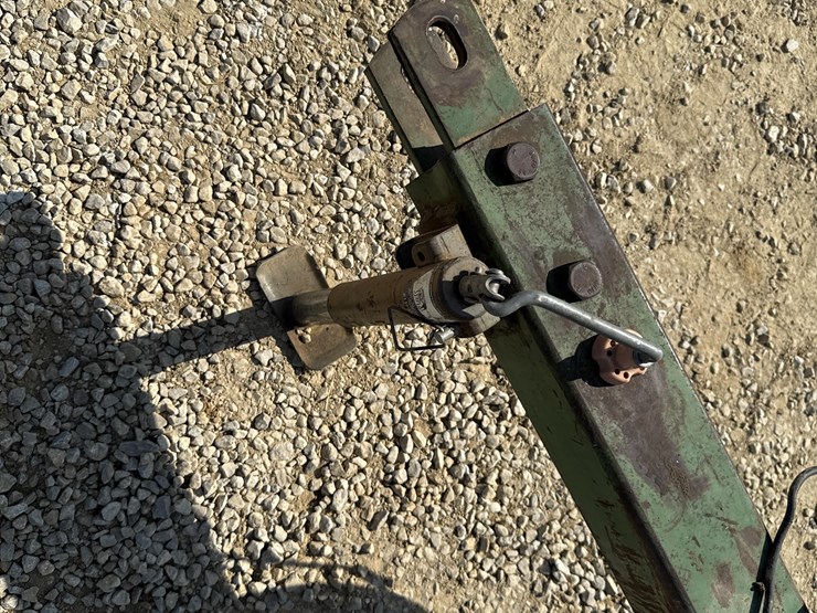 john-deere-7200-image-9