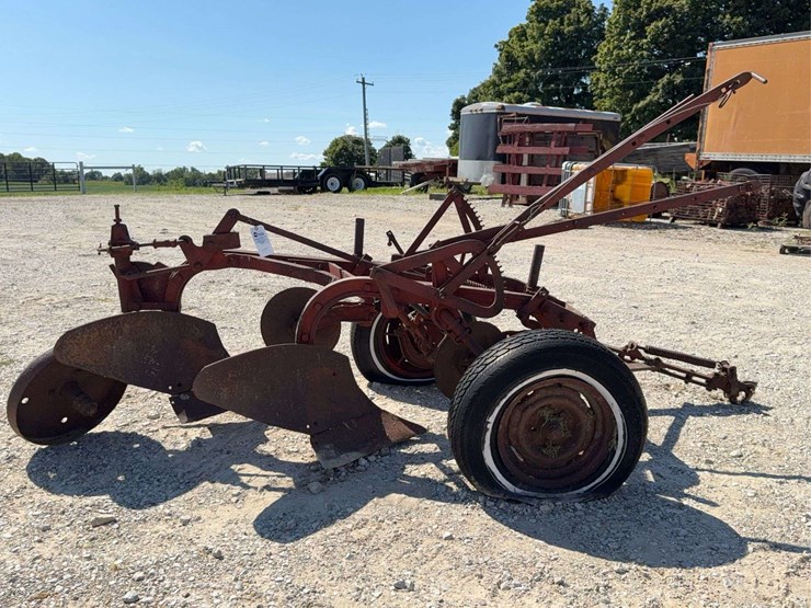 2-bottom-plow-image-6