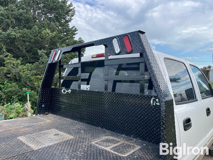 2004-chevrolet-silverado-2500-image-20
