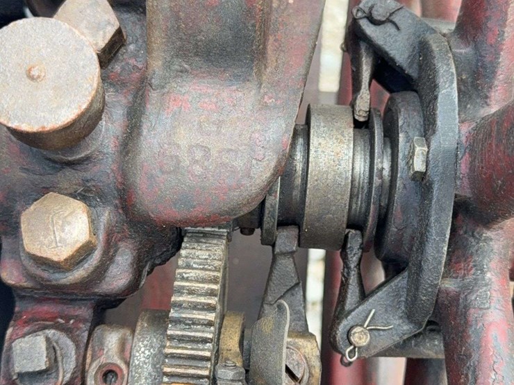 international-tom-thumb-engine-image-43