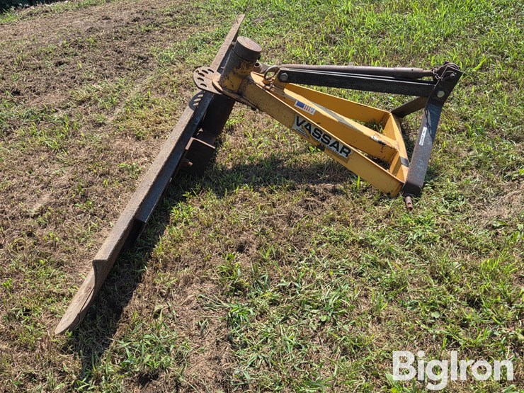 vassar-3-pt-blade-image-8