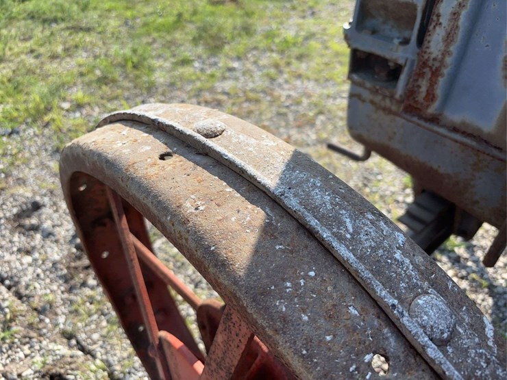 mccormick-deering-10-20-image-15