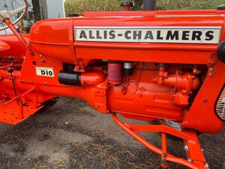 allis-chalmers-d10-series-ii-tractor-image-17