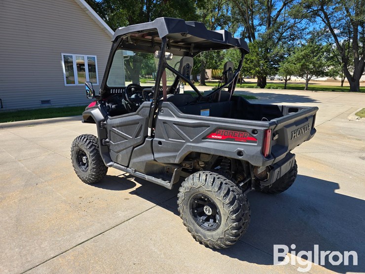 2020-pioneer-1000-image-7