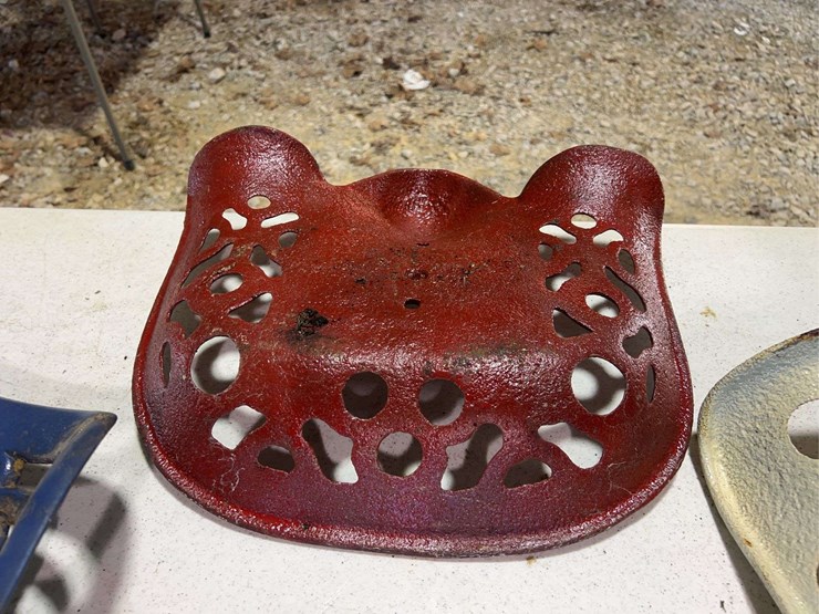 (3)-cast-iron-seats-image-11