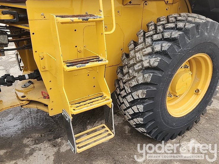 2018-caterpillar-910m-image-27