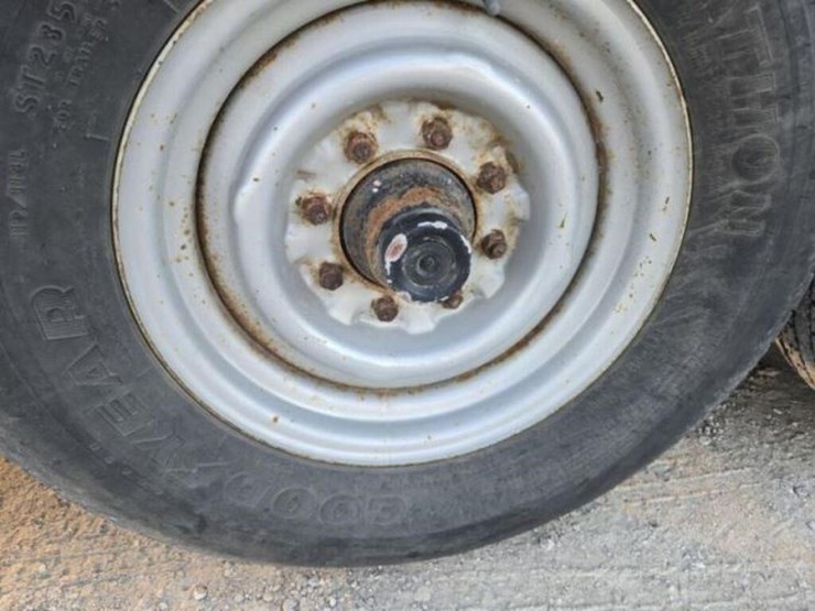 homebuilt-12-ton-tri/a-equipment-trailer-image-11
