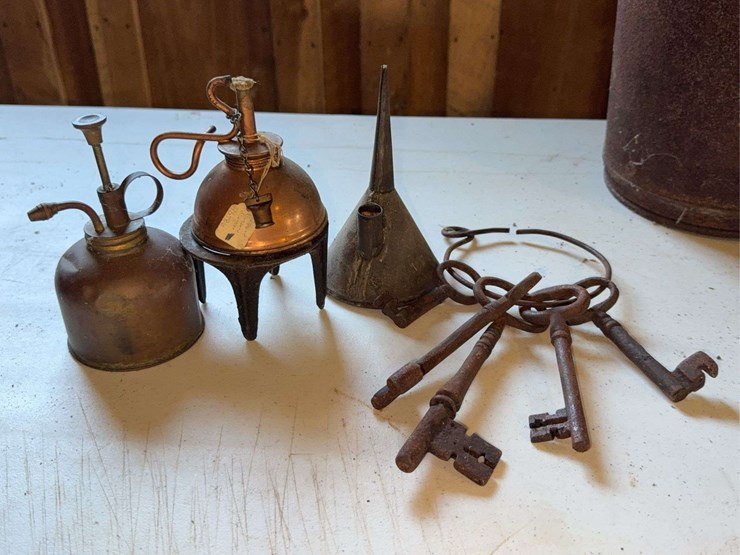 skeleton-keys-on-ring,-copper-bunsen-burner,-oil-sprayer&-funnel-can-image-1