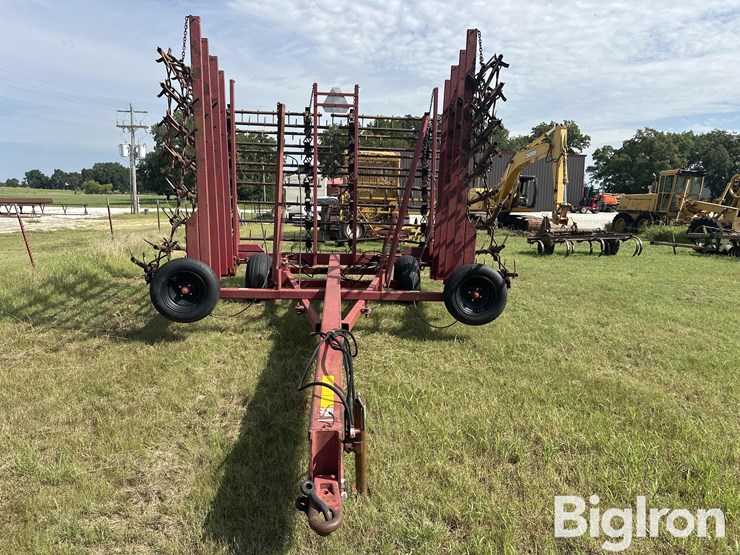 martens-manufacturing-pull-type-12-bar-spike-tooth-harrow-image-2