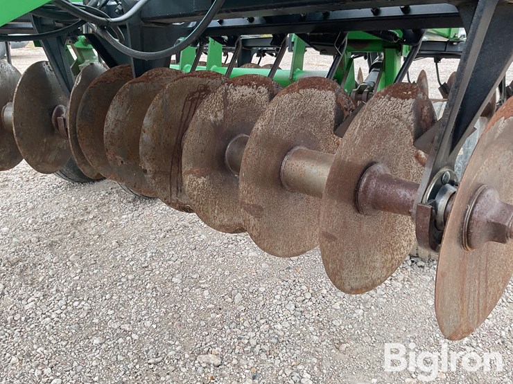 john-deere-630-image-13