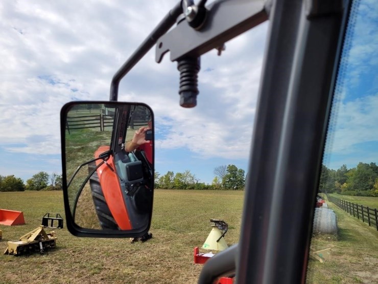 2021-kubota-tractor-with-loader-w/84"-qa-bucket-image-10