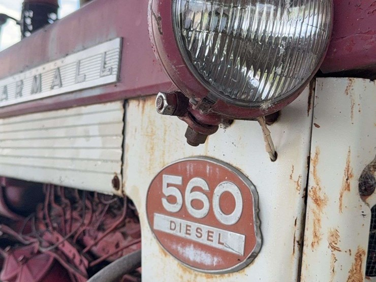 farmall-560-image-82