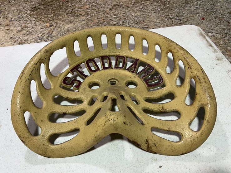 (3)-cast-iron-seats-image-10
