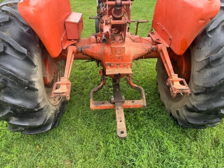 allis-chalmers-d14-tractor-image-18