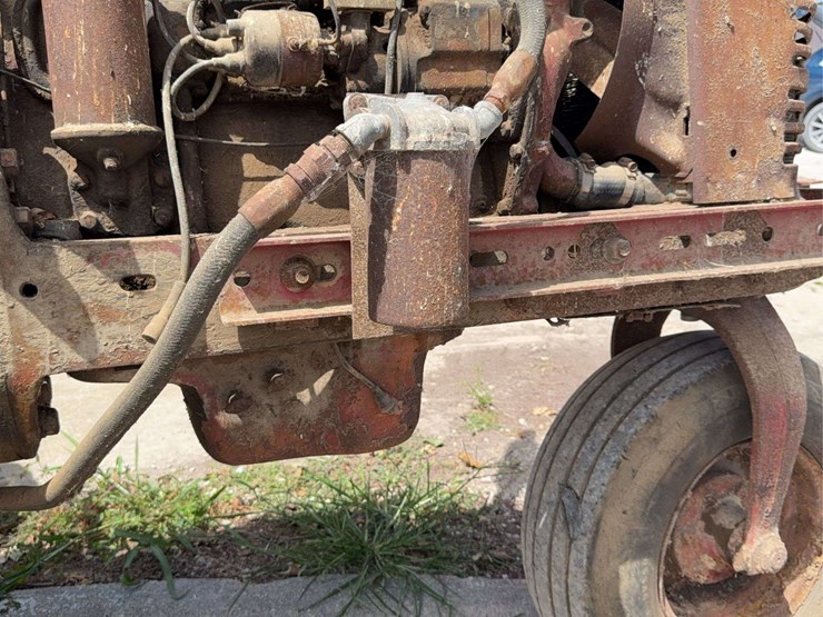 farmall-m-image-70
