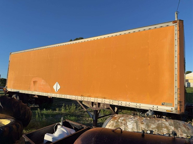monon-van-trailer-image-2