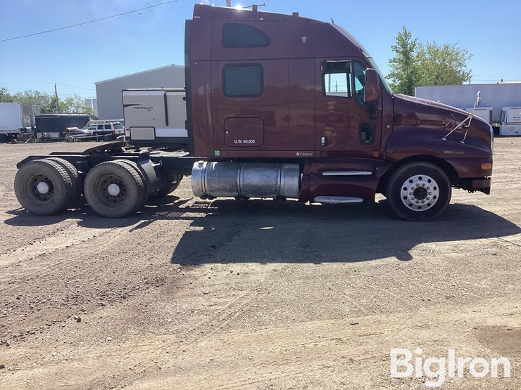 2007-kenworth-t2000-image-4
