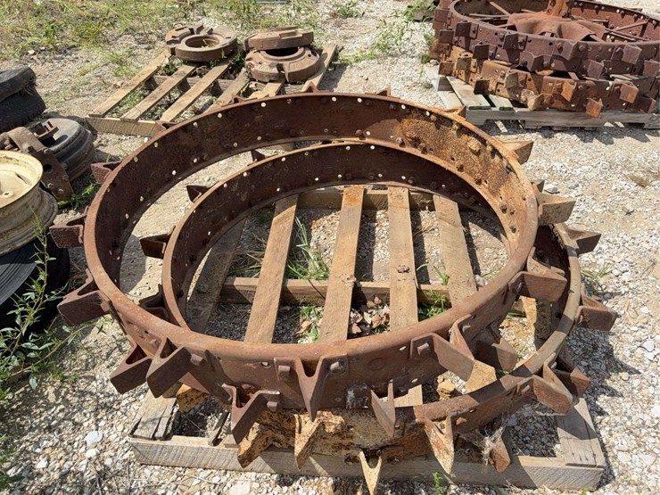 pair-of-steel-rear-wheels-image-2
