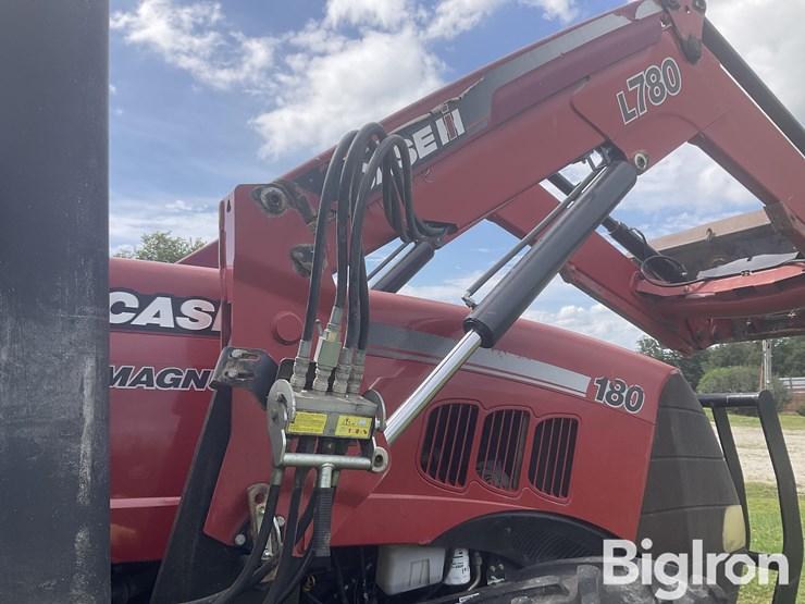 2009-case-ih-magnum-180-image-16