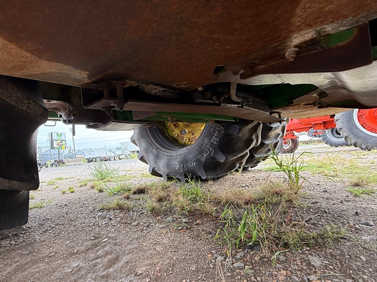 2005-john-deere-9220-image-61