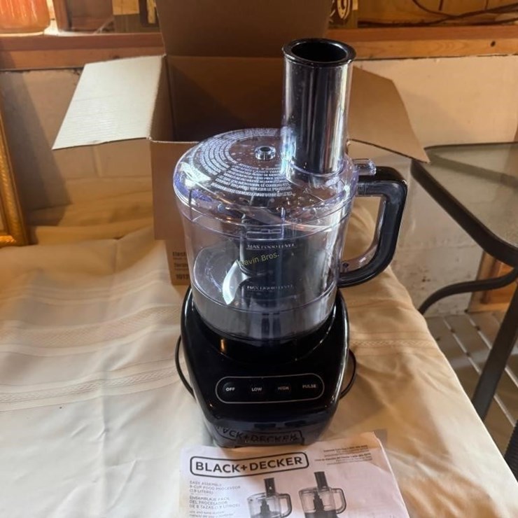 B&D 8 Cup Food Processor