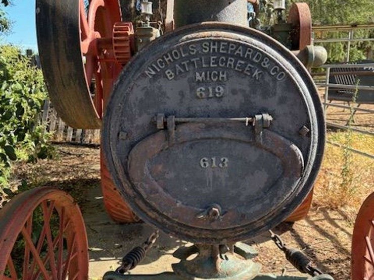 1898-nichols-and-shepard-co.-traction-engine-image-6