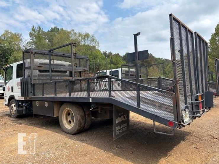chevrolet-4500xd-landscape-truck-image-7