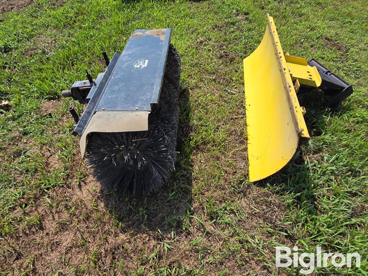 ardisam-snow-moving-attachments-image-4