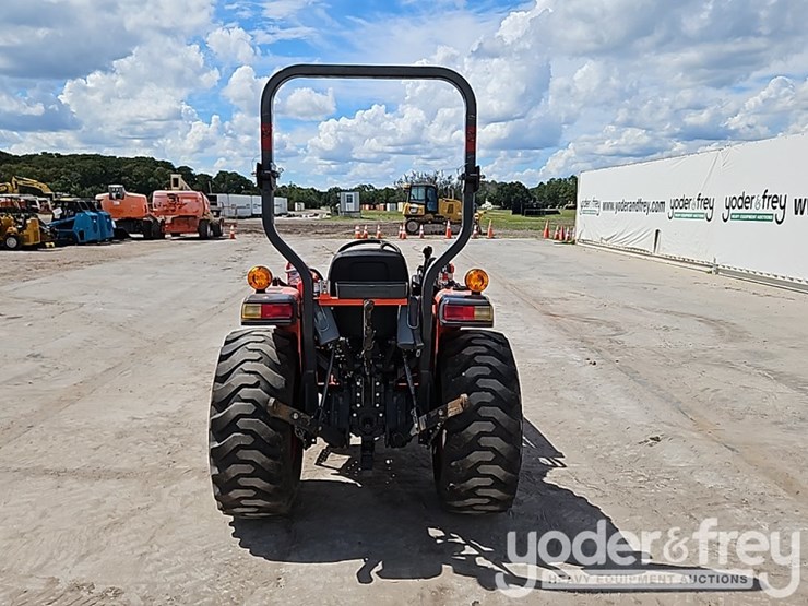 2019-kubota-l3901-image-18