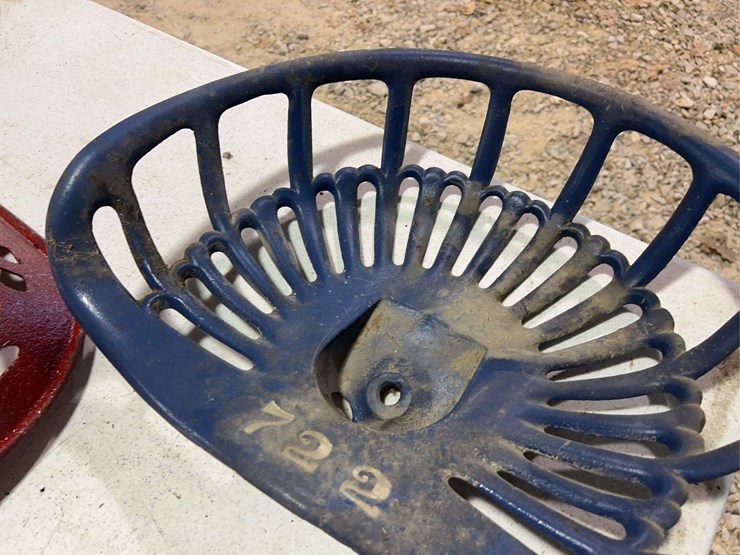 (3)-cast-iron-seats-image-13
