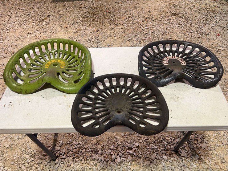 (2)-cast-iron-seats-image-1
