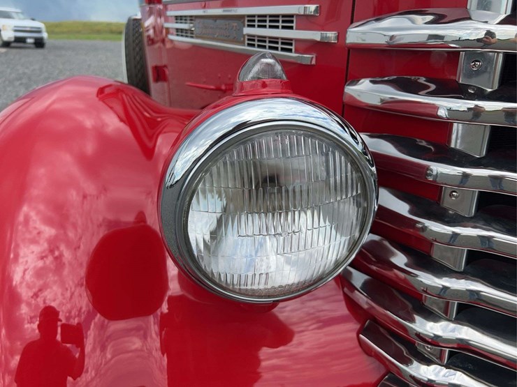1948-diamond-t-201-one-ton-pickup-image-21