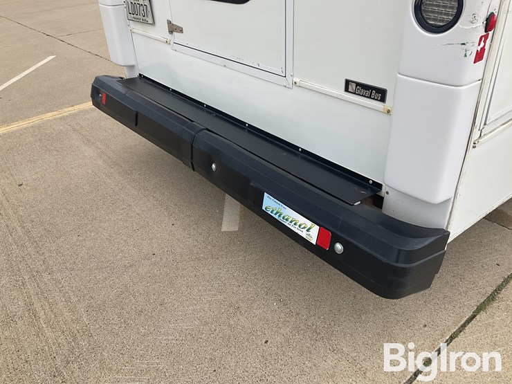 2014-ford-e350-image-18
