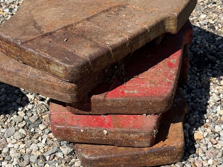 (5)massey-ferguson-suitcase-weights-image-1