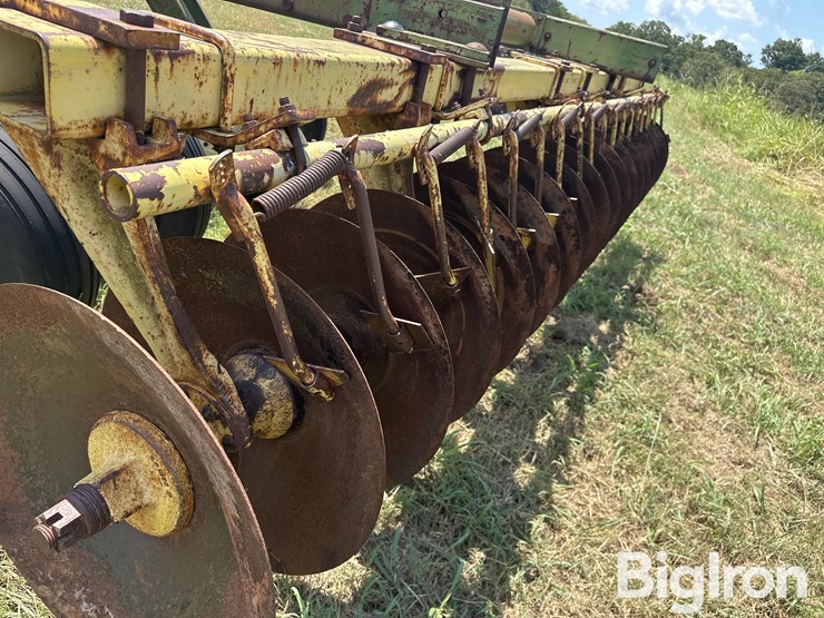 deere-tires-image-13