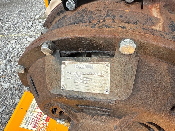 2015-john-deere-4045t-image-7
