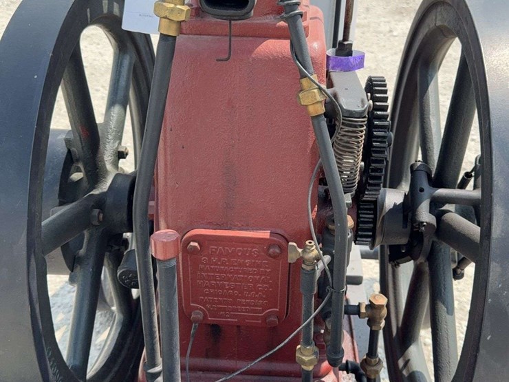 3-hp-international-harvester-“famous”-vertical-engine-image-25