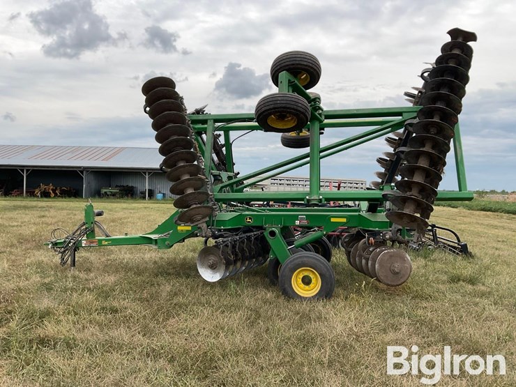 2013-john-deere-2620-image-8