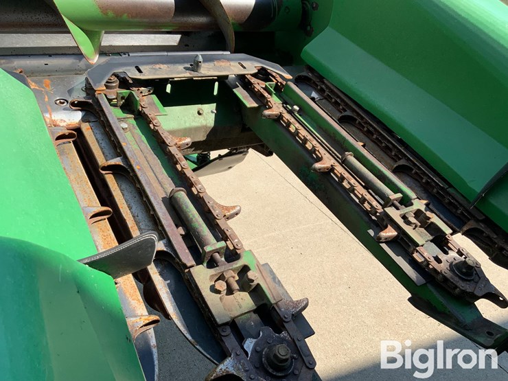john-deere-546-image-15