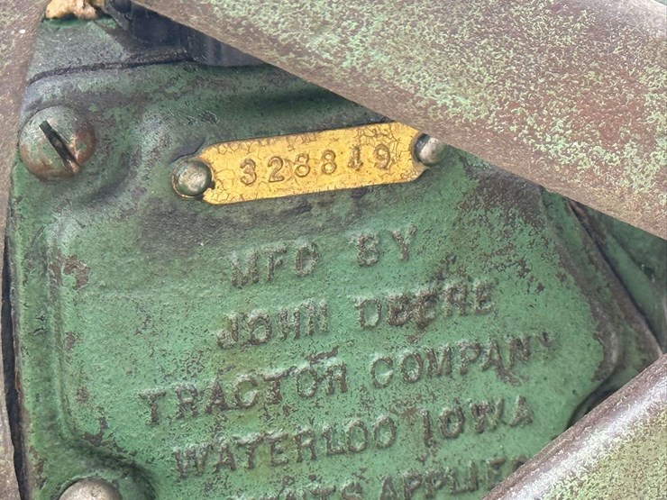 john-deere-1½-hp-type-e-hit-and-miss-engine-image-3